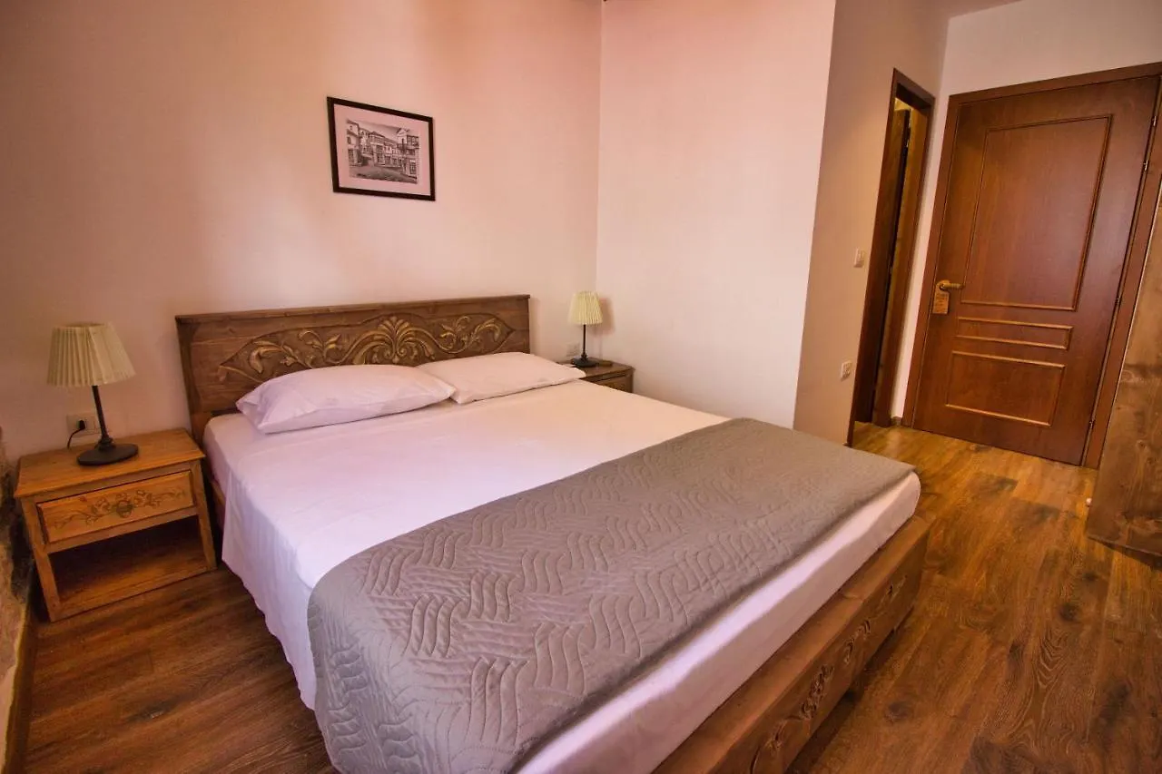 Hotel 4 Rooms Gjirokastra